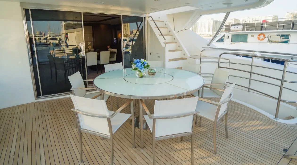 Sunseeker 131ft Superyacht Dubai — refitted in 2024
