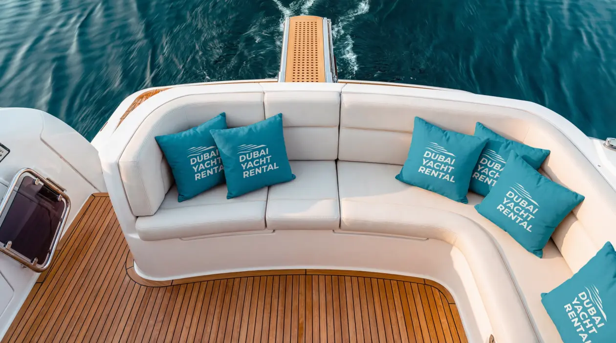 Azimut M-43ft Motor Yacht, built in 2022