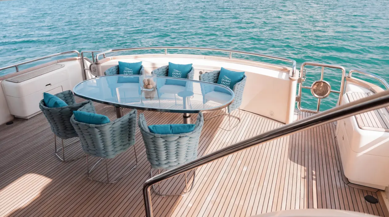 Horizon Yachts 98ft Motor Yacht, refitted in 2023