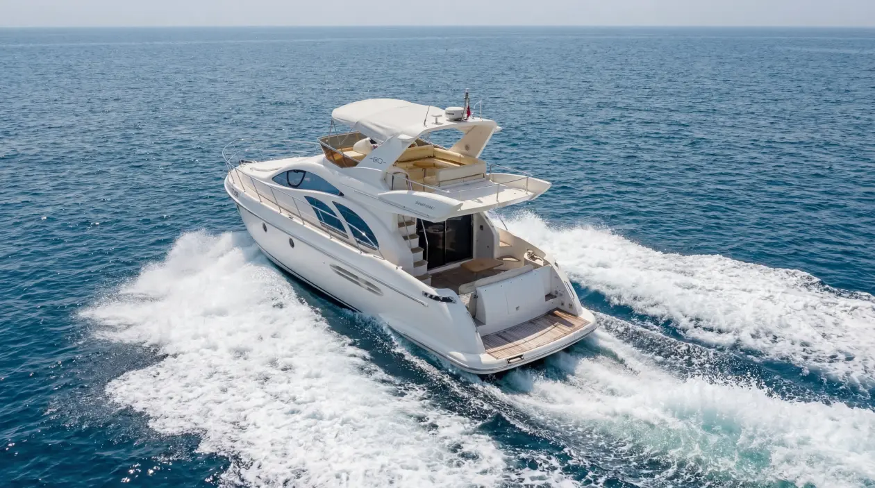 Azimut M-50 ft Motor Yacht, refitted in 2024