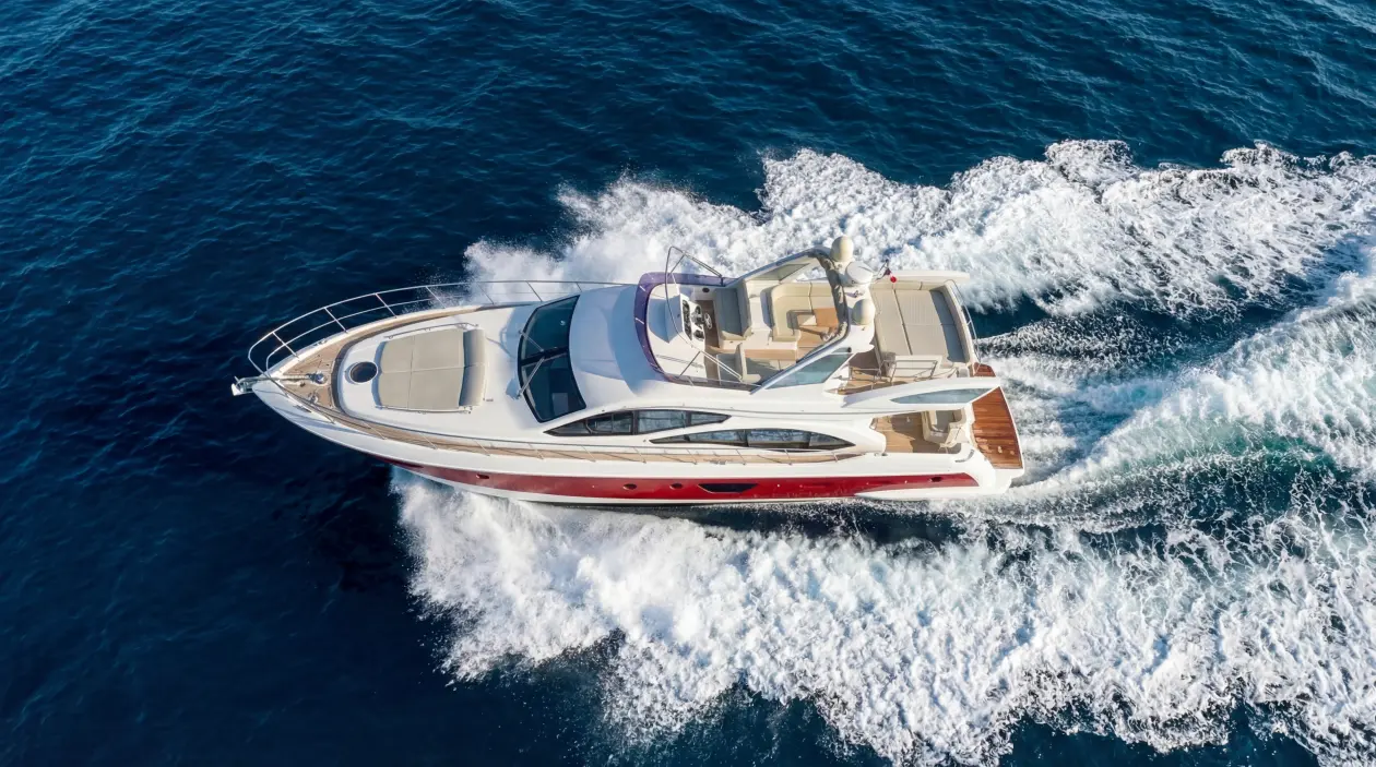 Azimut L-62 ft Motor Yacht, refitted in 2024