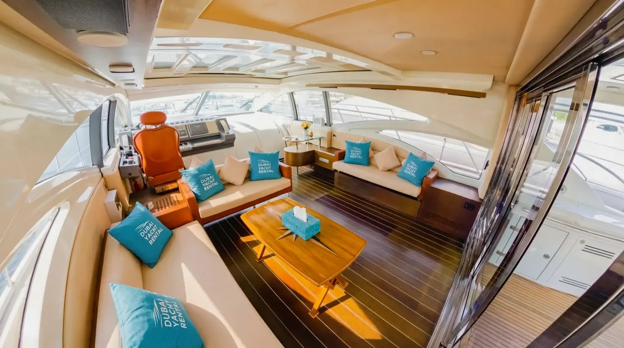 Azimut S-68 ft Motor Yacht, refitted in 2023