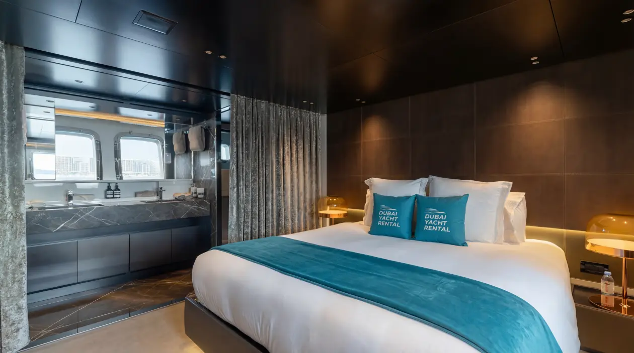 San Lorenzo SX-88ft Motor Yacht, built in 2022