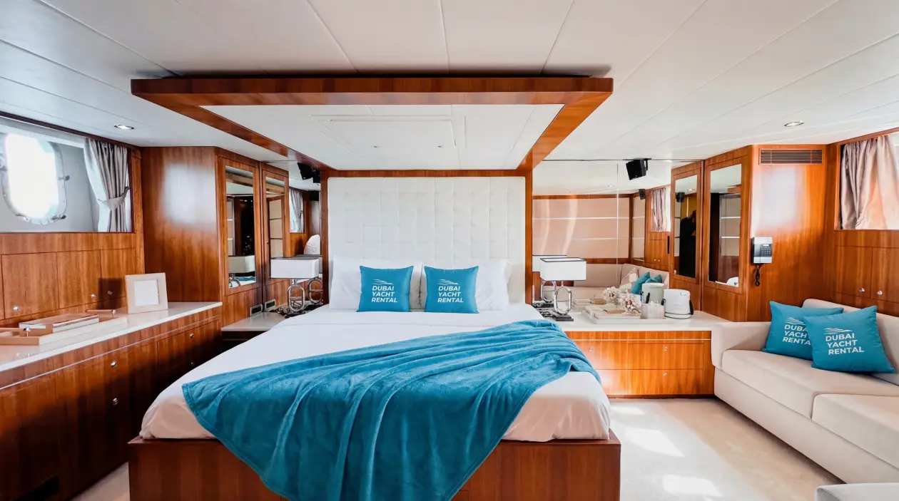 Horizon Yachts 98ft Motor Yacht, refitted in 2023