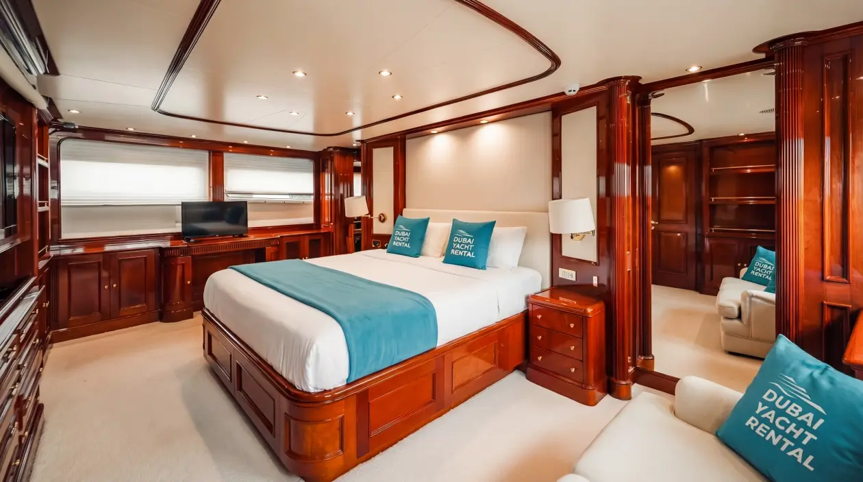 Benetti 115ft Motor Yacht, refitted in 2007