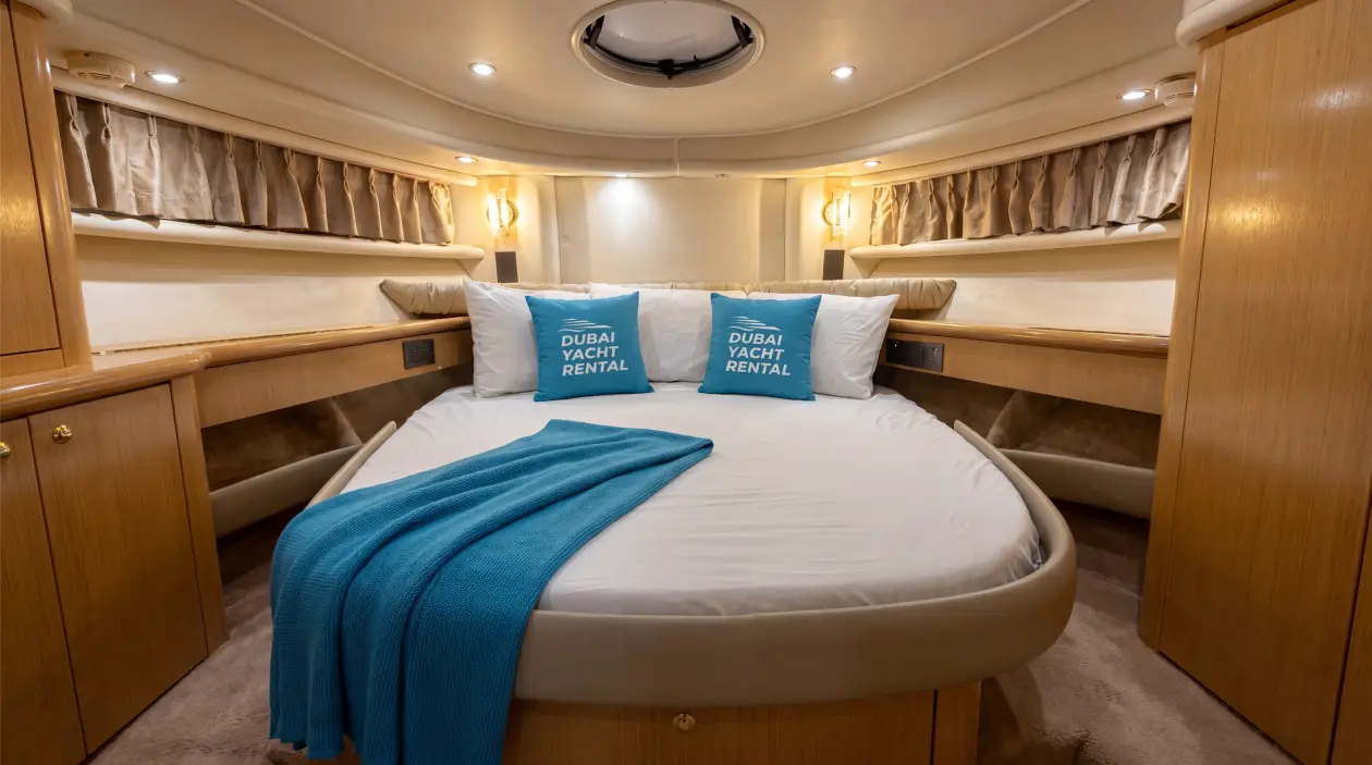 Maxum Marine 48ft Motor Yacht, built in 2001