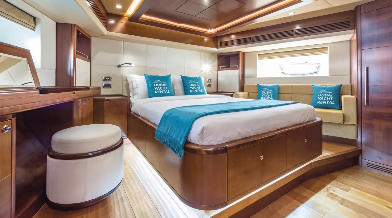 Majesty 88ft Motor Yacht, refitted in 2022