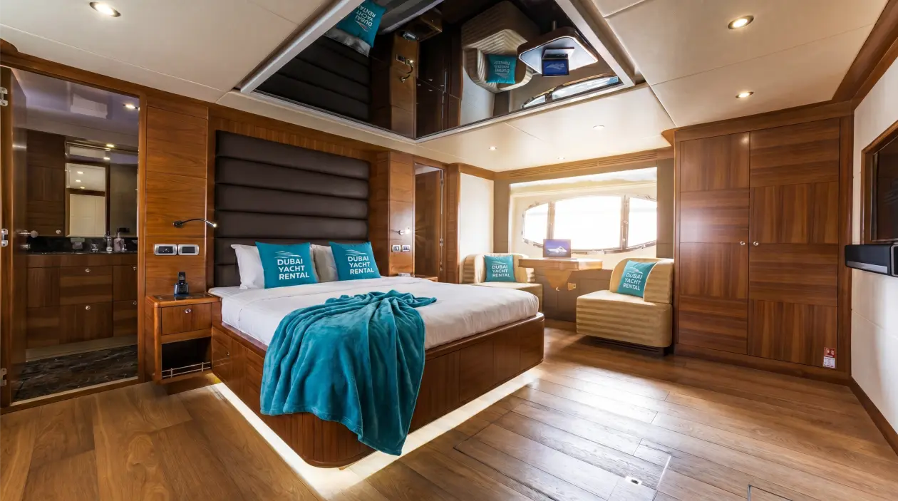 Majesty 101ft Motor Yacht, refitted in 2023