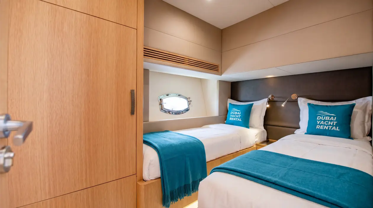 Majesty 56ft Motor Yacht, refitted in 2021