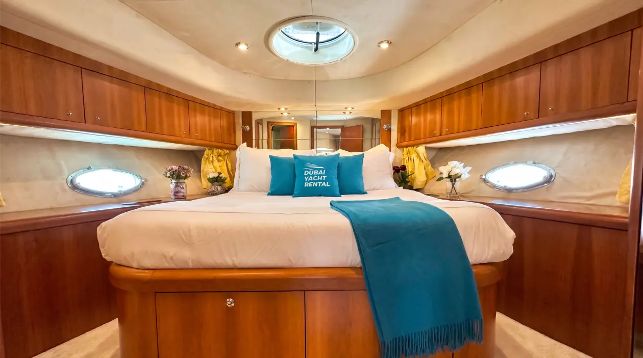 Sunseeker 70ft Motor Yacht, refitted in 2023