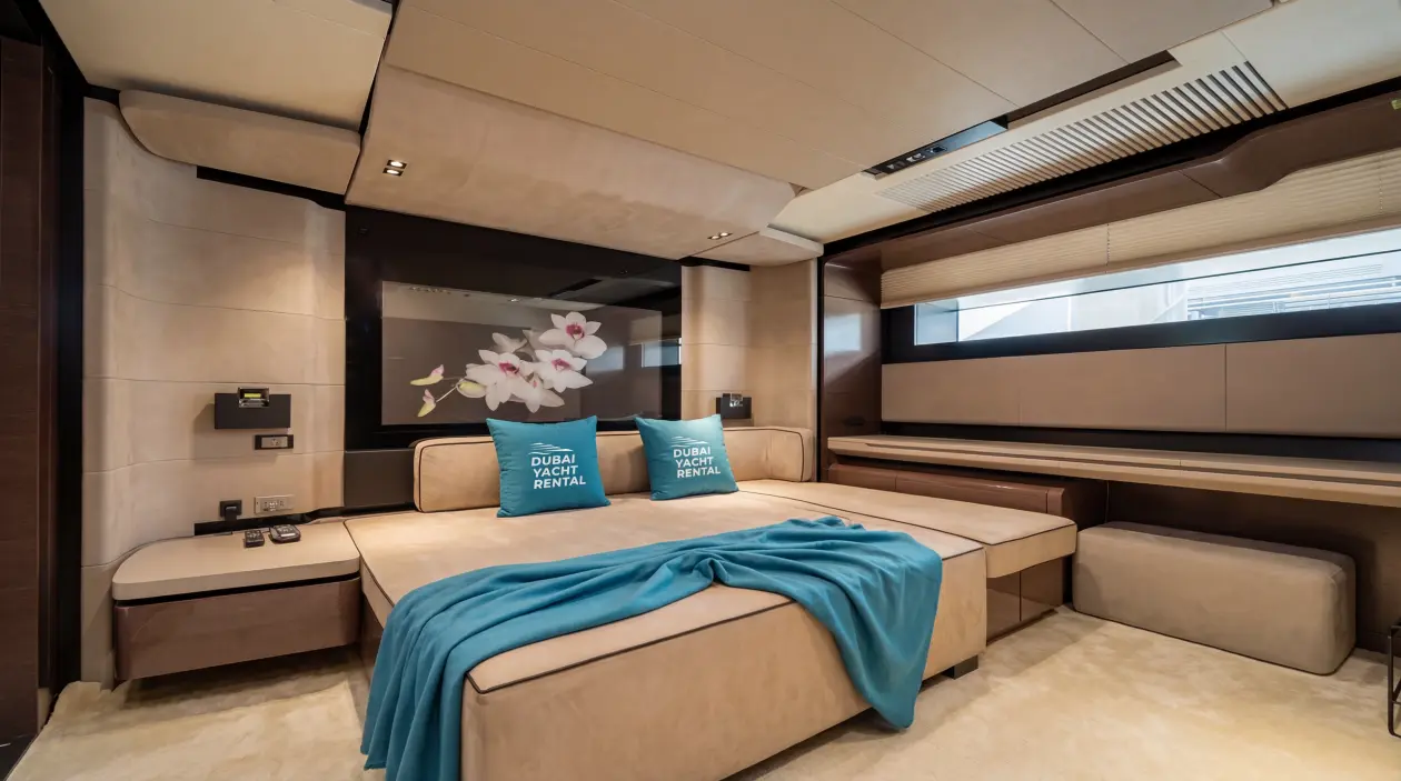 Peri 130ft Superyacht Dubai — refitted in 2020