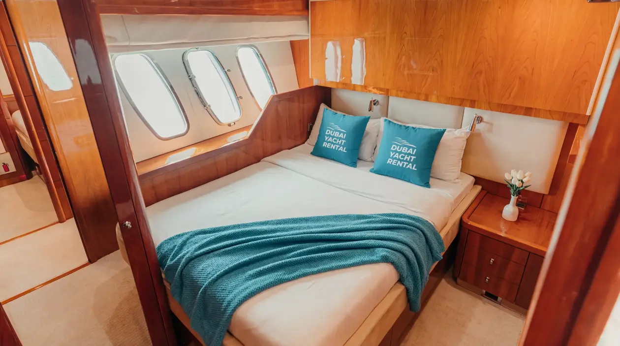 Sunseeker 90ft Motor Yacht, refitted in 2022