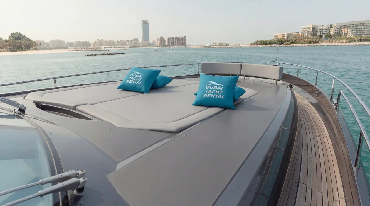 Sunseeker 82ft Motor Yacht, refitted in 2023