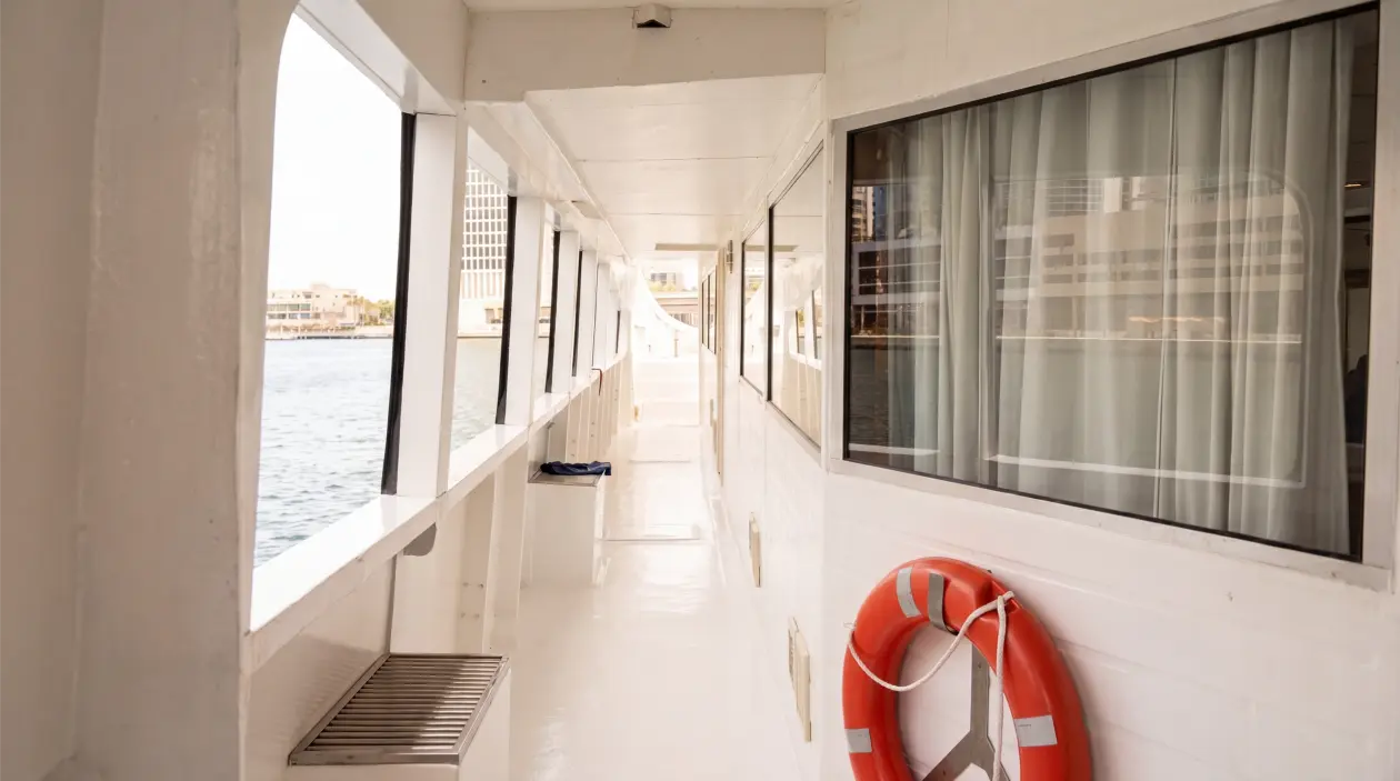 Dubai Marine 100ft Catamaran, built in 2007