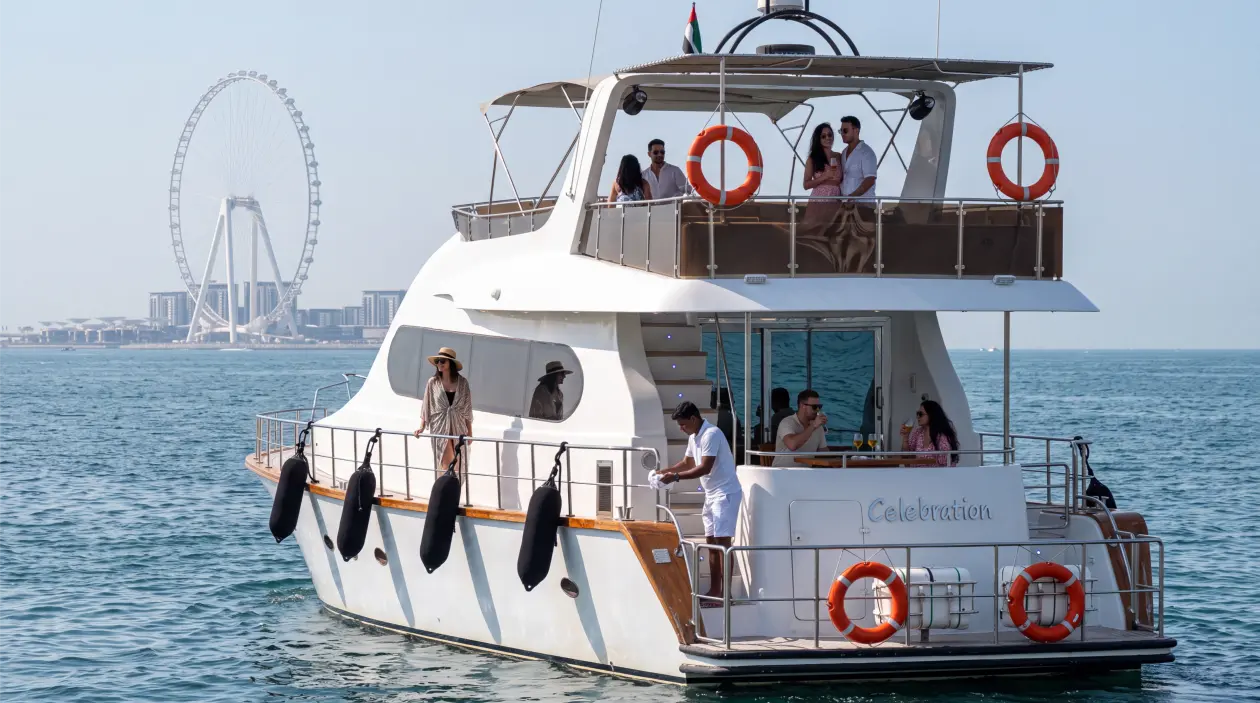 Dubai Marine 80ft Motor Yacht, refitted in 2022