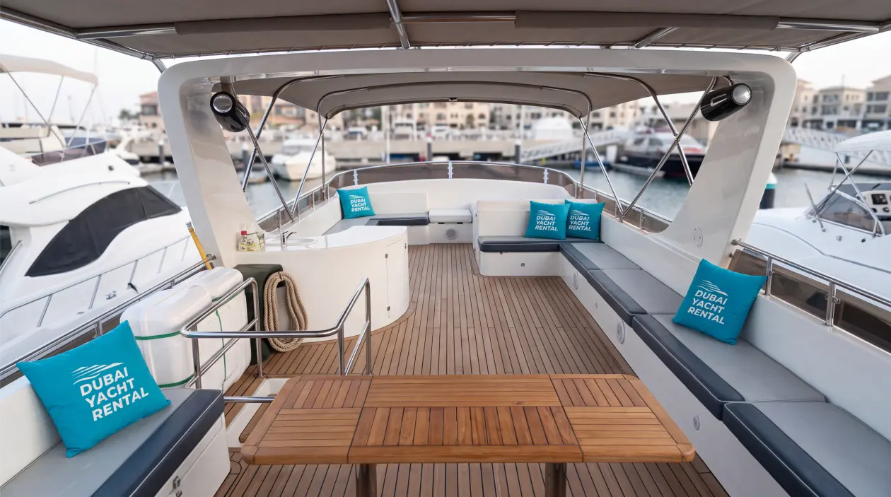 Dubai Marine 80ft Motor Yacht, refitted in 2022