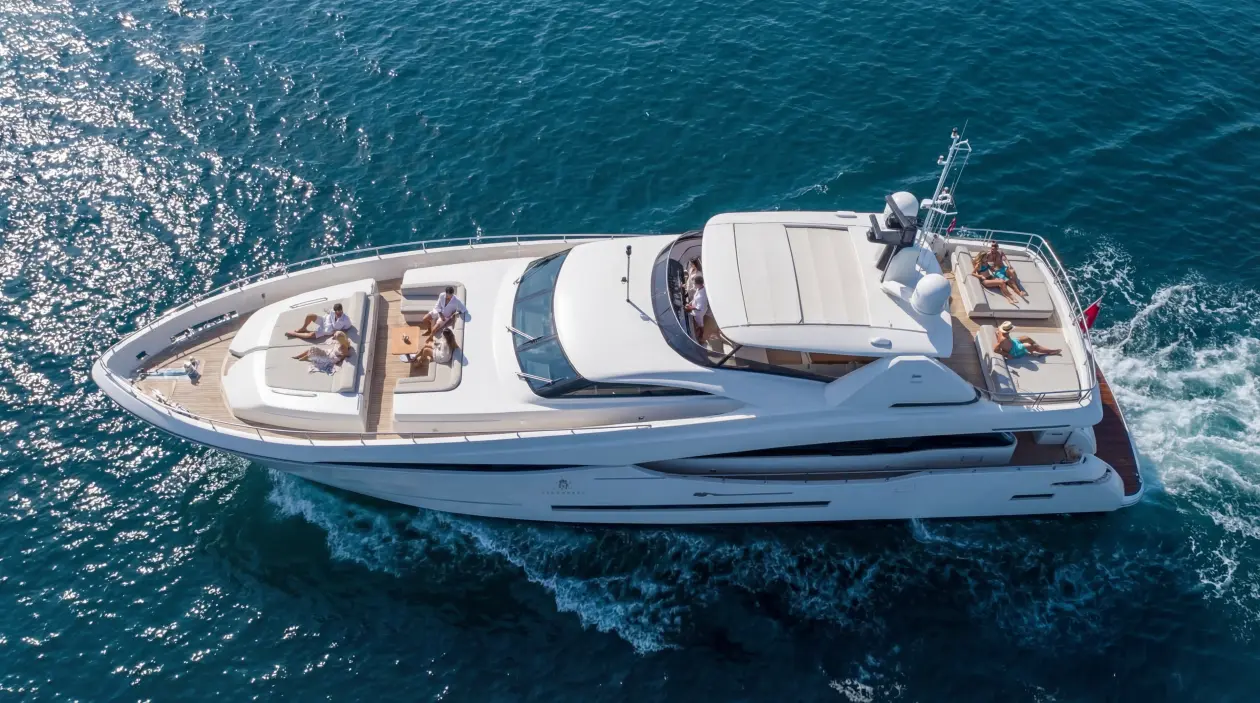 Peri 130ft Superyacht Dubai — refitted in 2020