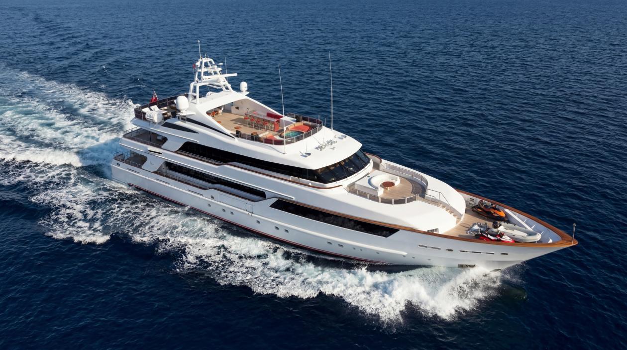 Benetti 164ft Motor Yacht, refitted in 2016