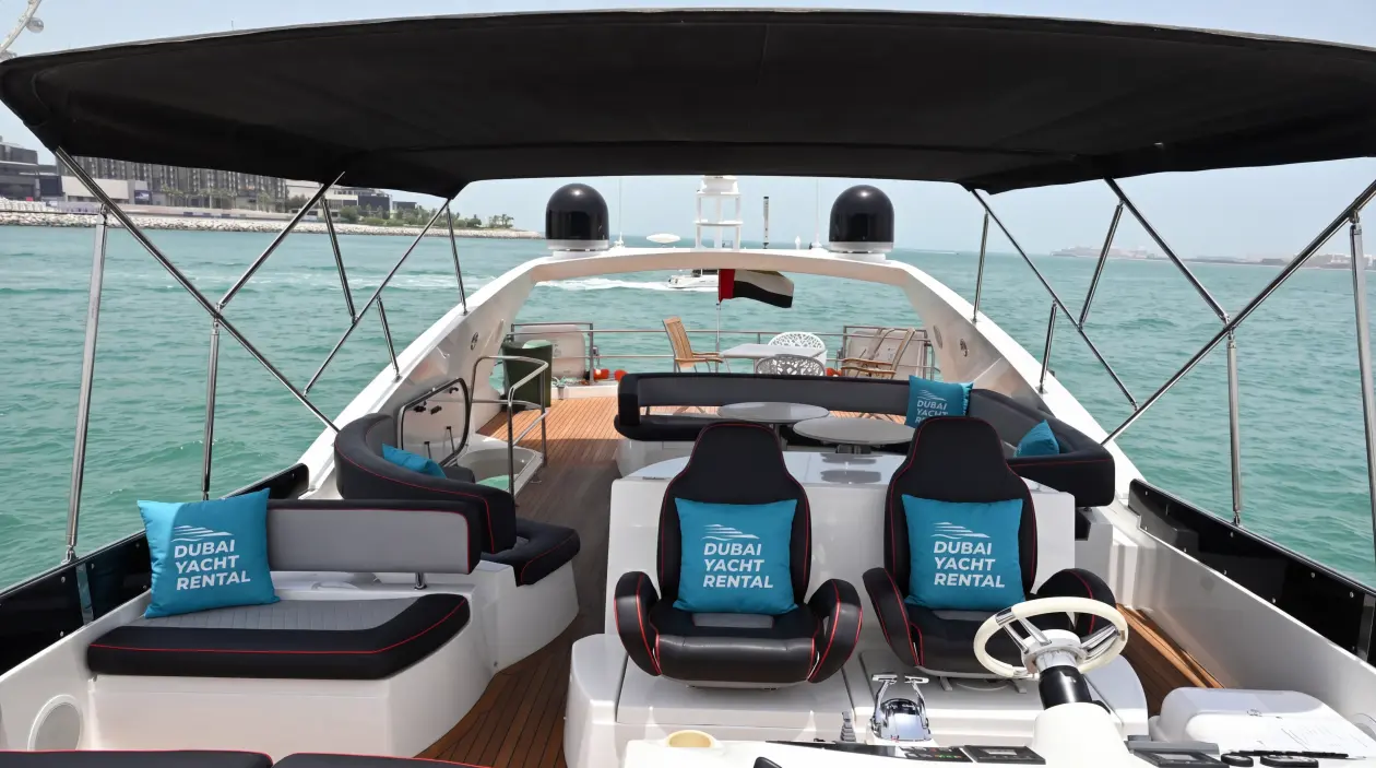 Sunseeker 90ft Motor Yacht, refitted in 2020