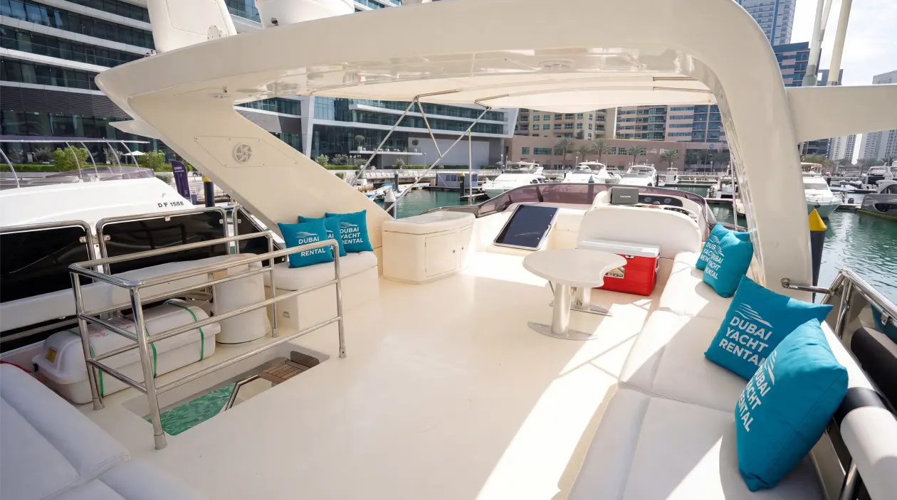 Azimut 80ft Motor Yacht, refitted in 2024