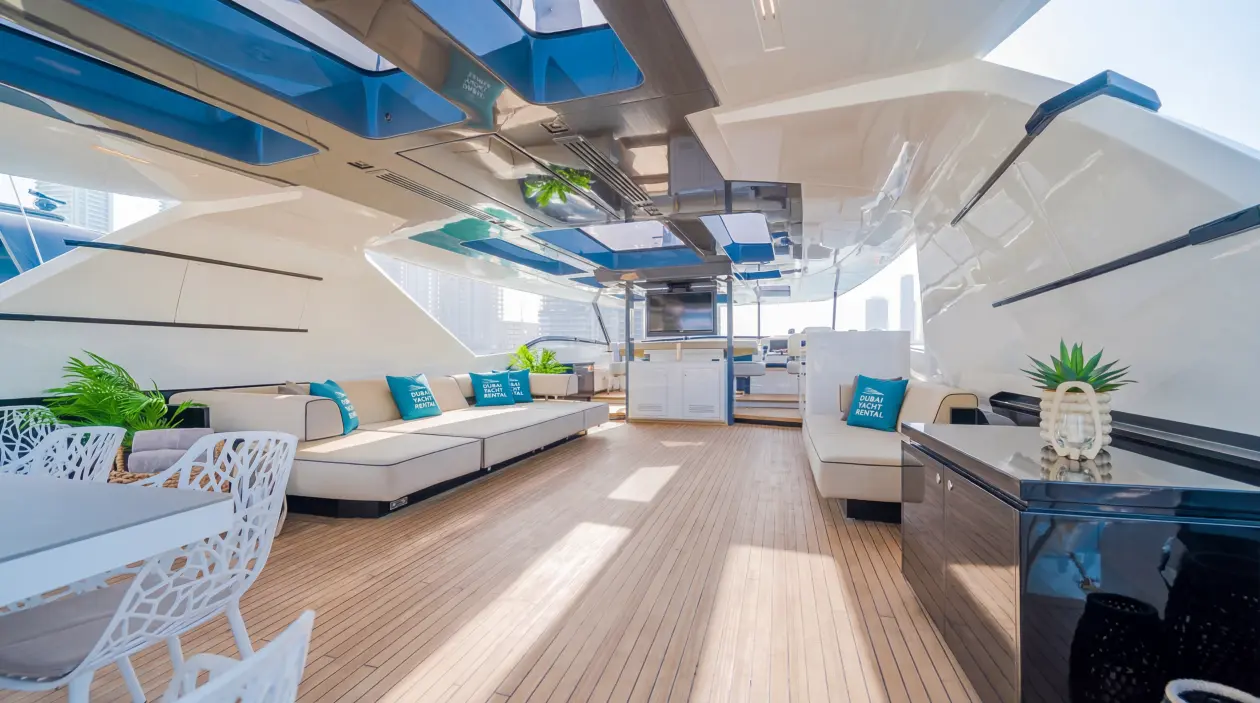 Peri 130ft Superyacht Dubai — refitted in 2020