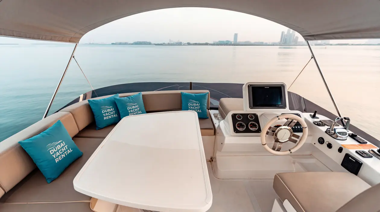 Azimut M-43ft Motor Yacht, built in 2022