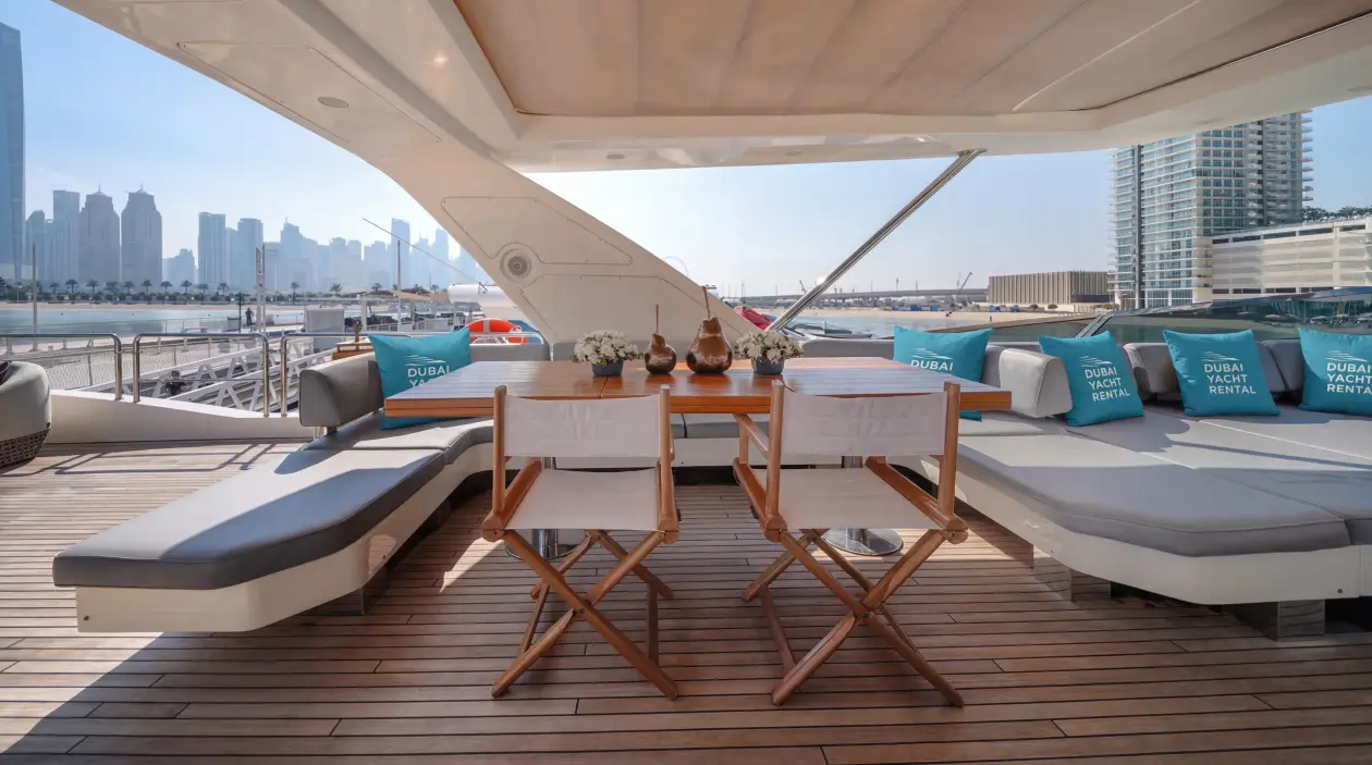 Azimut S-88ft Motor Yacht, refitted in 2024