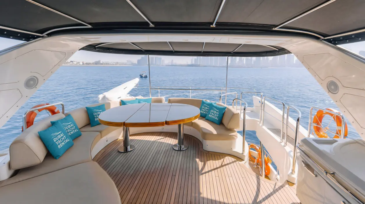 Azimut 75ft Motor Yacht, refitted in 2024