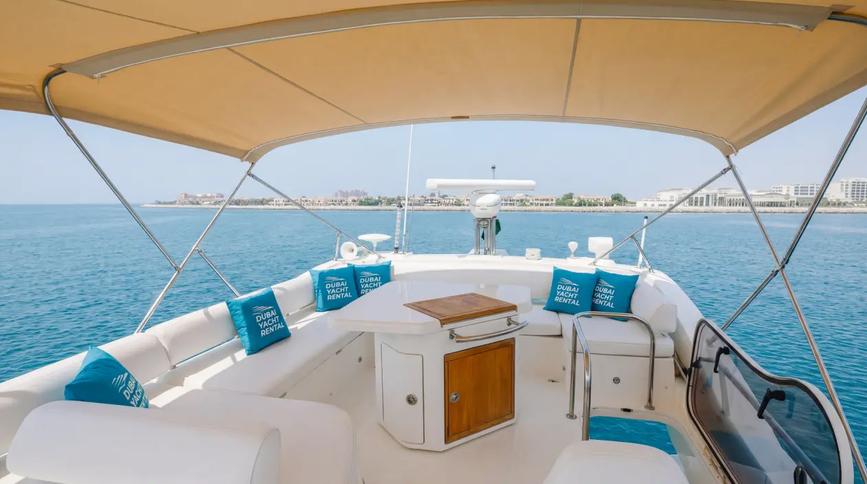 Azimut 48ft Motor Yacht, refitted in 2022