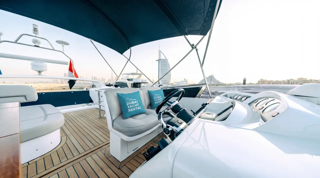 Arya 42ft Motor Yacht, refitted in 2023