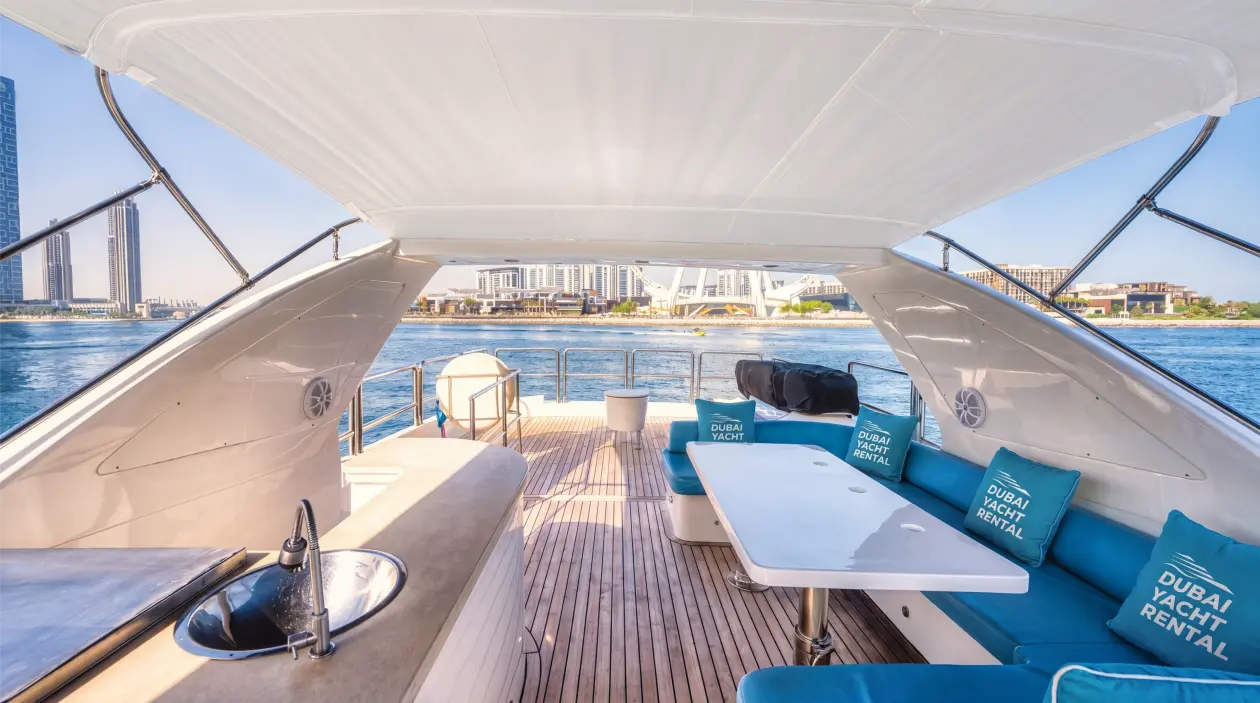 Majesty 77ft Motor Yacht, built in 2014
