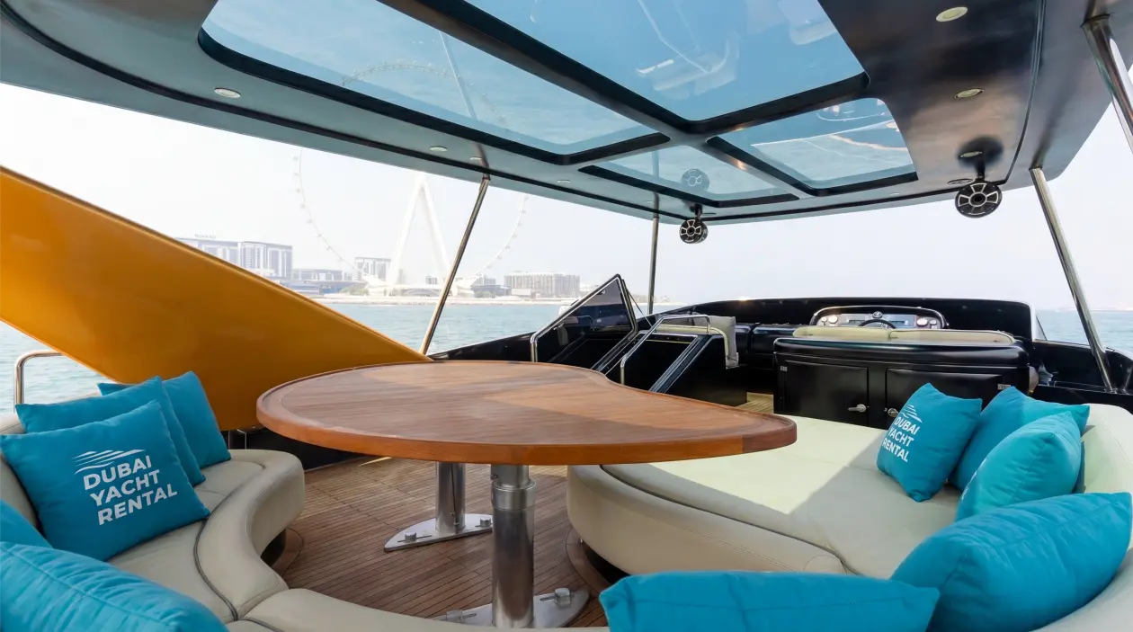 Azimut 85ft Motor Yacht, refitted in 2022