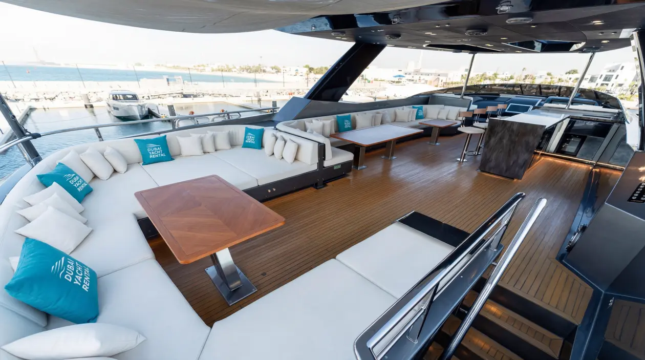 Logos Marine 115 ft Motor Yacht, refitted in 2020