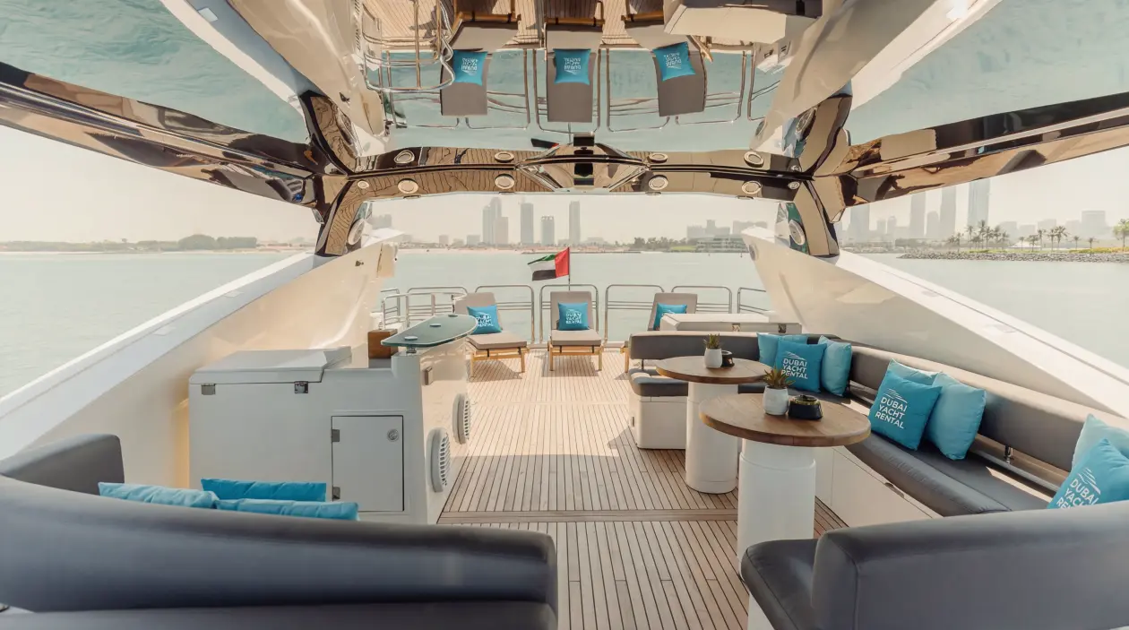 Sunseeker 90ft Motor Yacht, refitted in 2022