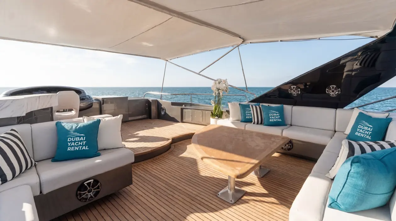 Azimut 100ft Motor Yacht, refitted in 2025