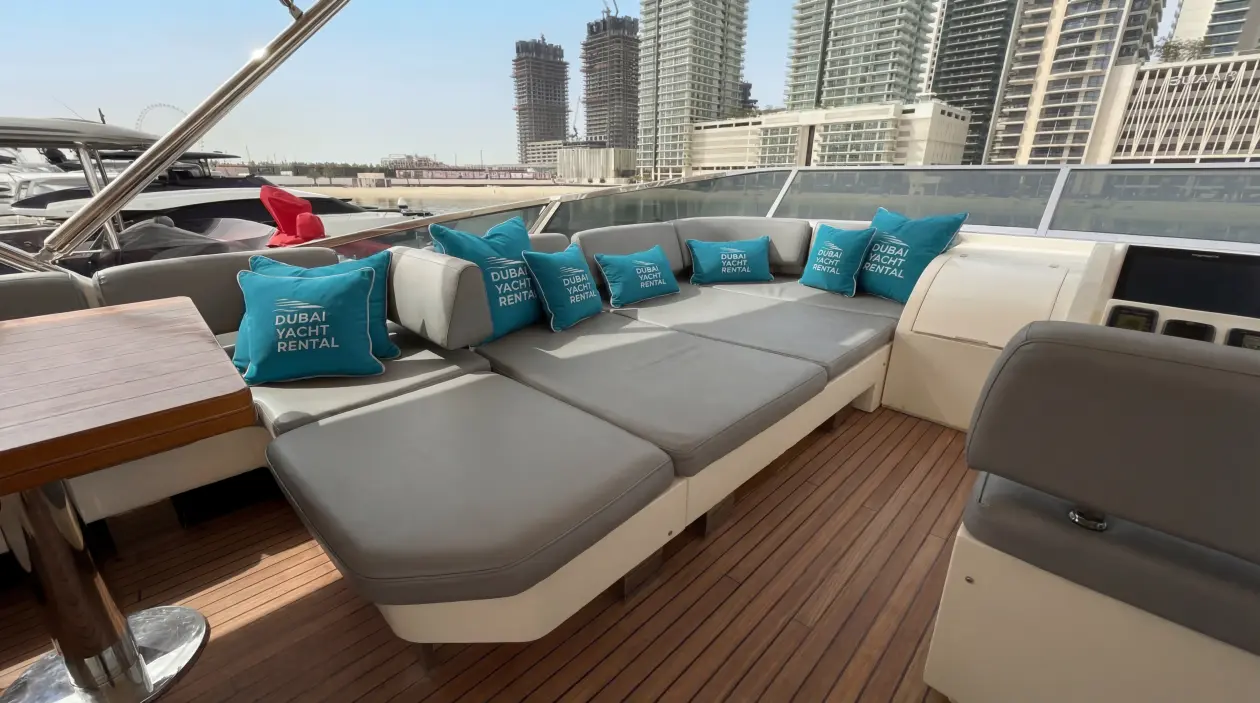 Azimut S-88ft Motor Yacht, refitted in 2024