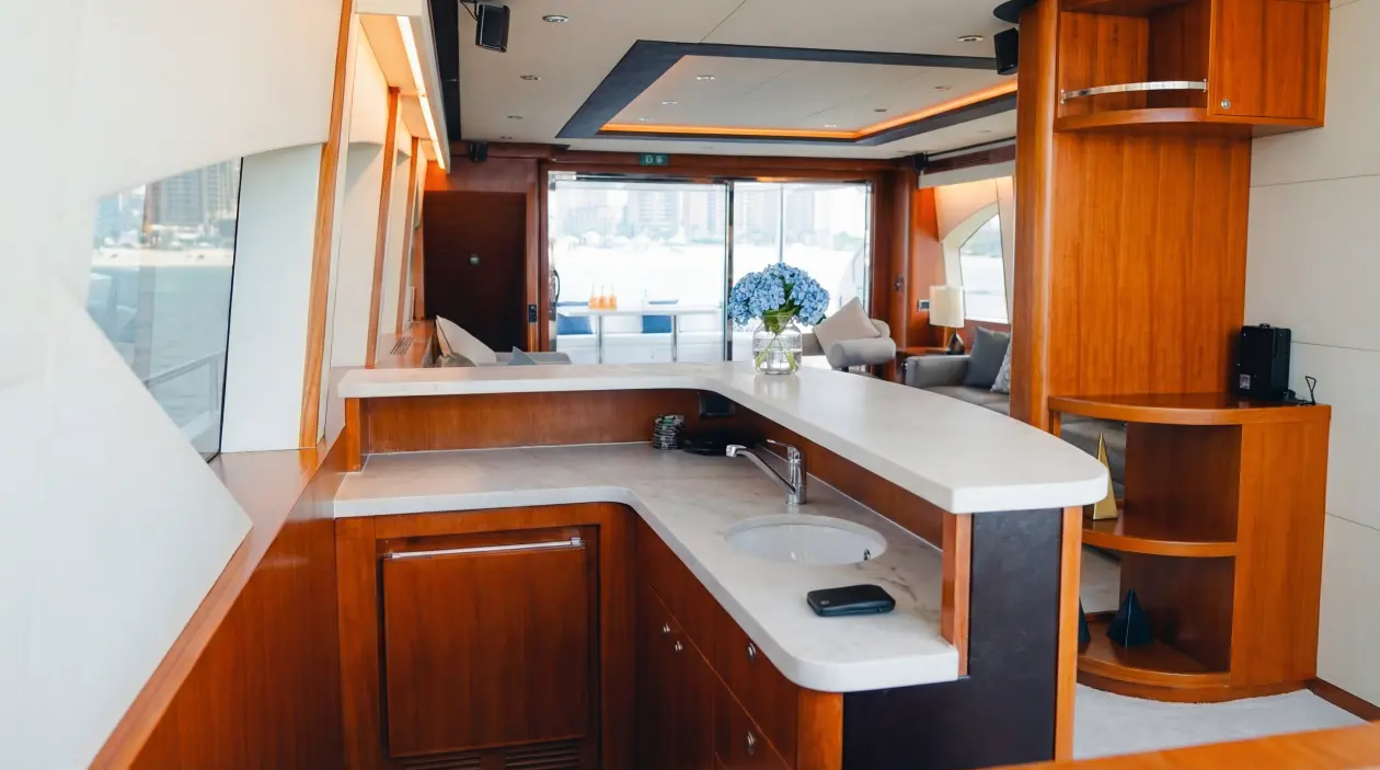Heysea 82ft Motor Yacht, built in 2014