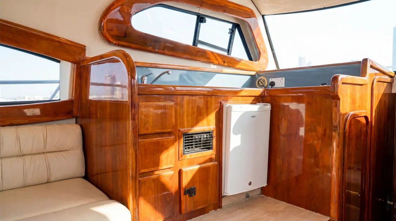 Galeon 48ft Motor Yacht, built in 2014