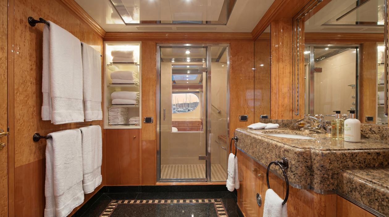 Benetti 164ft Motor Yacht, refitted in 2016