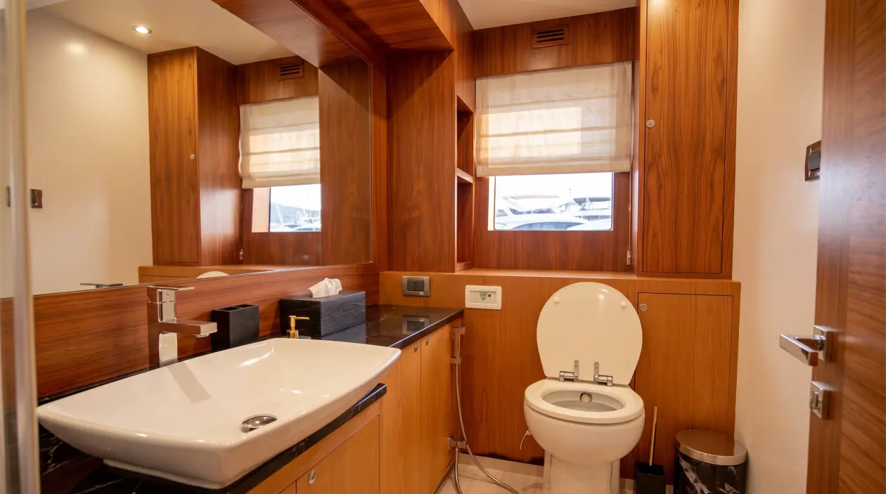 Intergrity 70ft Motor Yacht, built in 2021