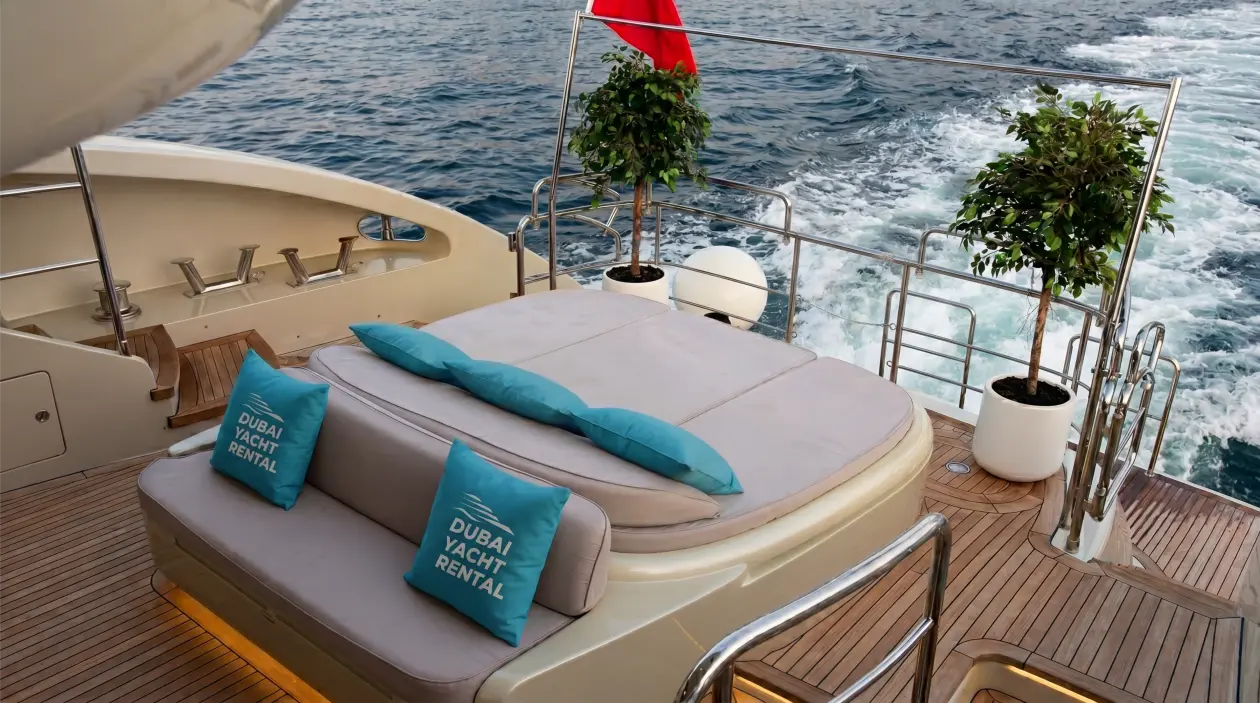 ISA 121ft Motor Yacht, refitted in 2025
