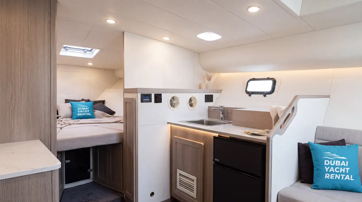 Luhrs 40ft Fishing Sport Yacht, reffited in 2025