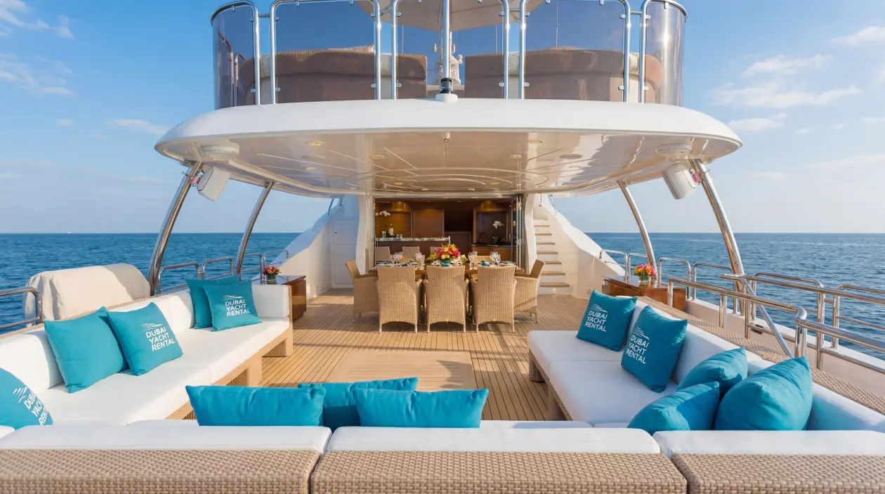 BenettI 110ft Motor Yacht, built in 2007