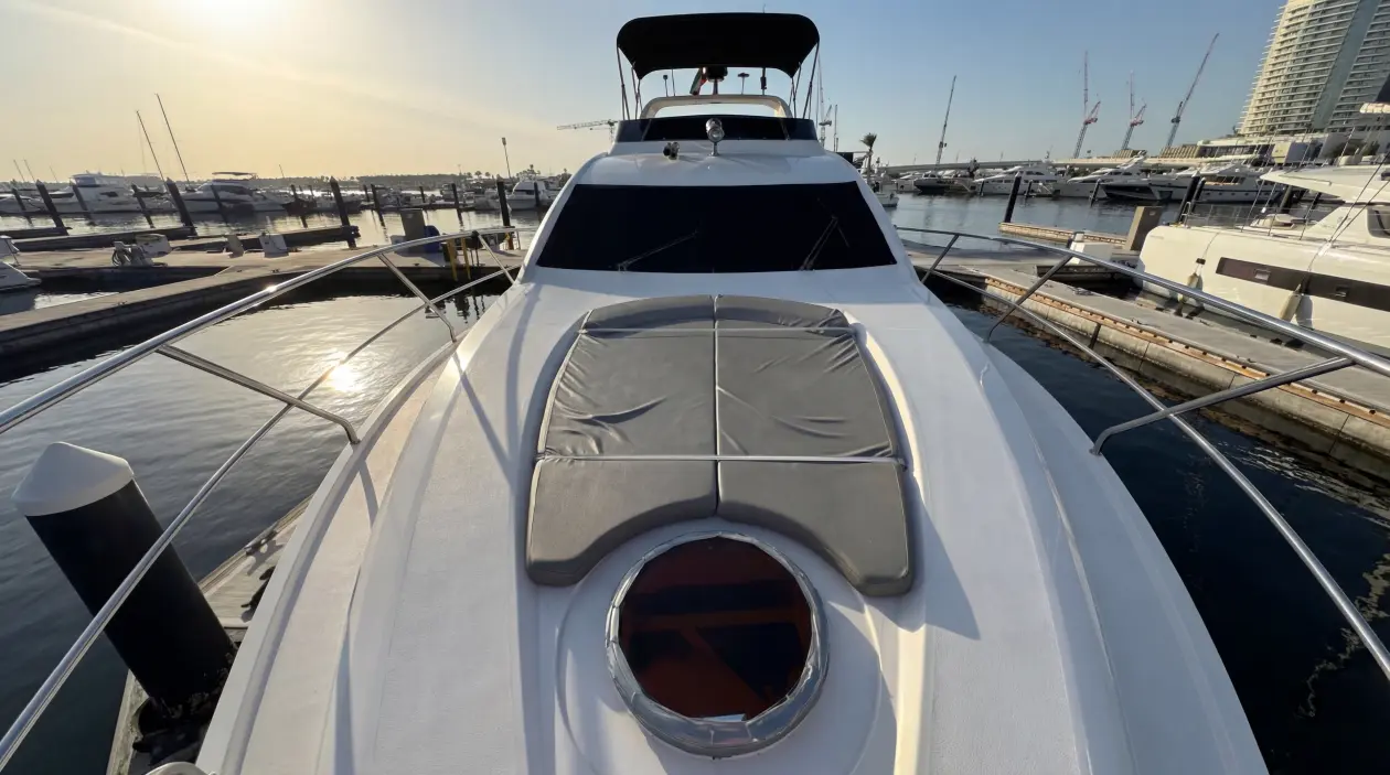 Majesty 50 ft Motor Yacht, refitted in 2022