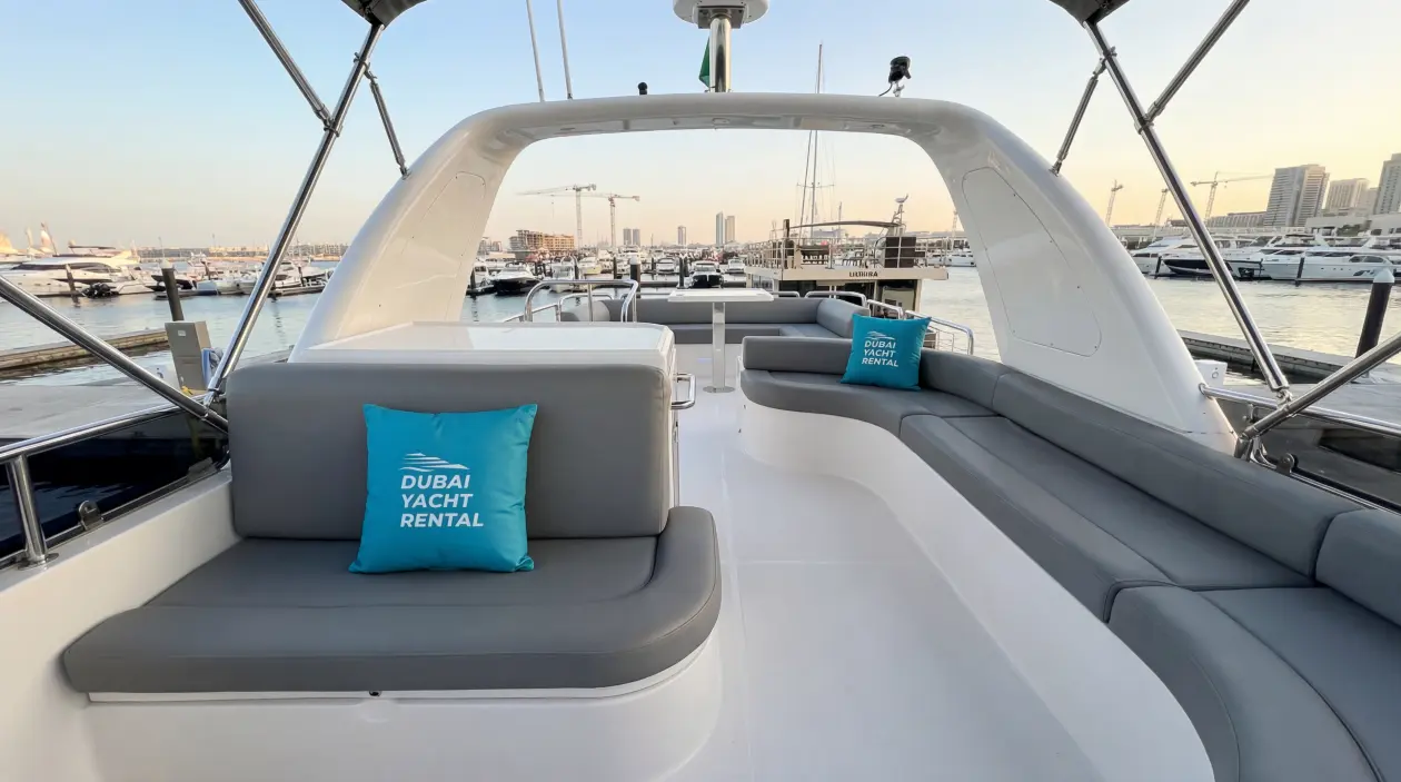 Majesty 50 ft Motor Yacht, refitted in 2022