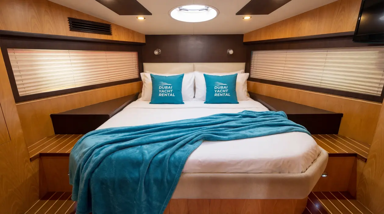 Oryx 50ft Motor Yacht, refitted in 2022