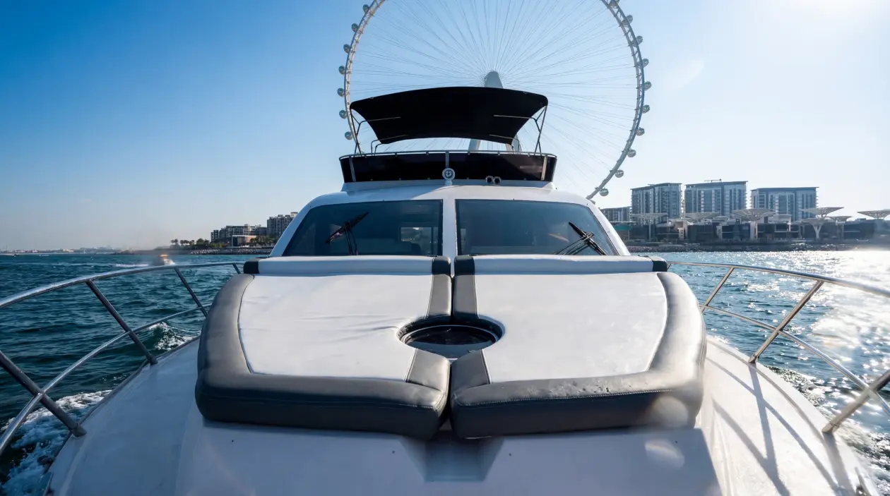 Oryx 50ft Motor Yacht, refitted in 2022