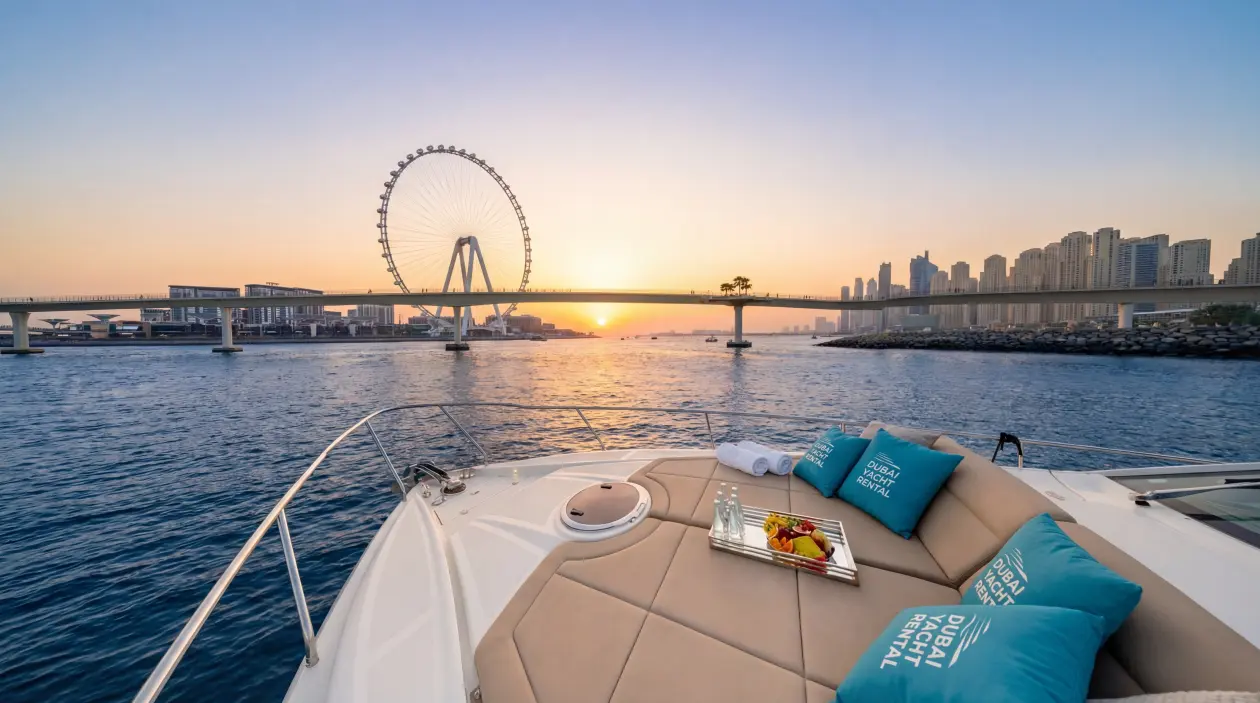 Pershing 54 ft Motor Yacht, refitted in 2024