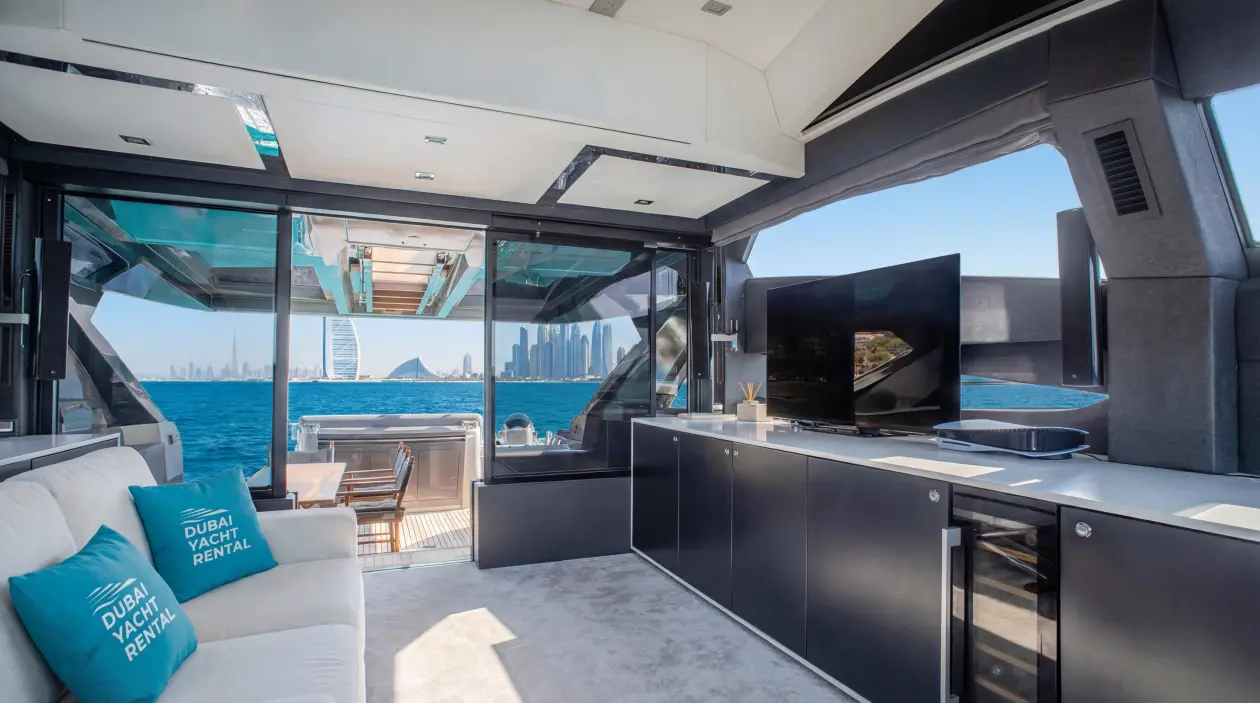Galeon 70ft Motor Yacht, reitted in 2019