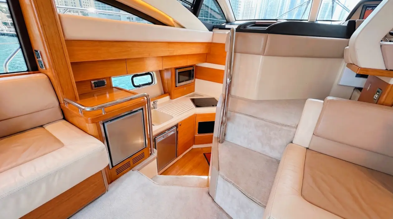 Azimut B-50ft Motor Yacht, built in 2020